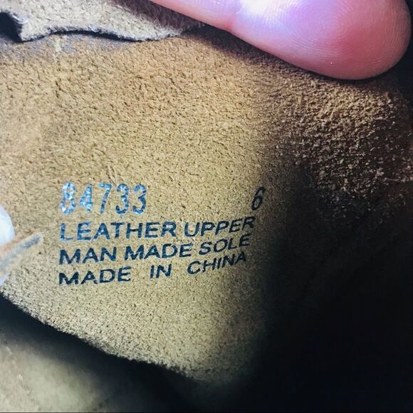 Minnetonka Tan Leather Fringed Moccasin Booties - Picture 8 of 8